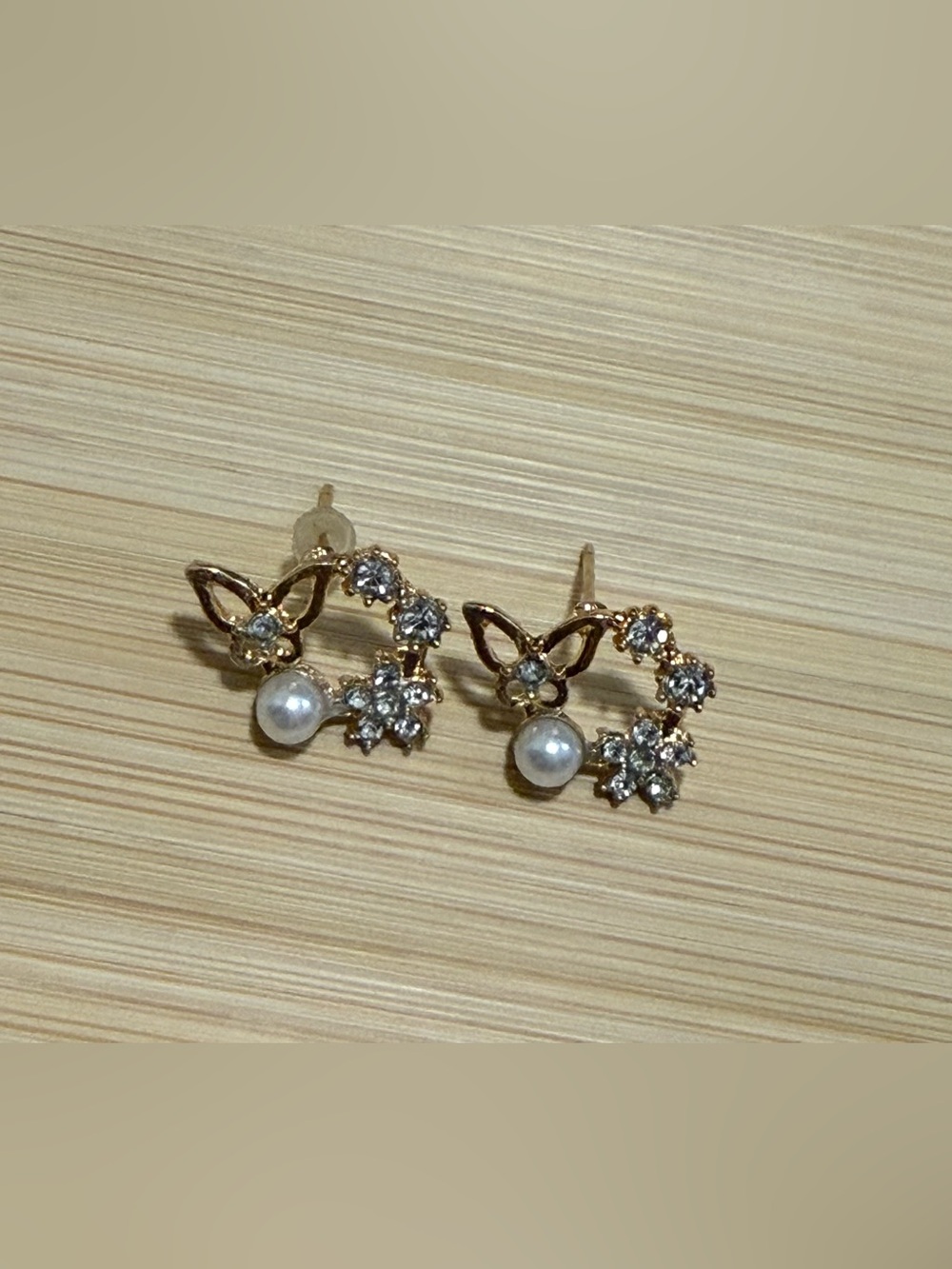 Whimsical Fairycore Floral Butterfly Pearl Stud Earrings